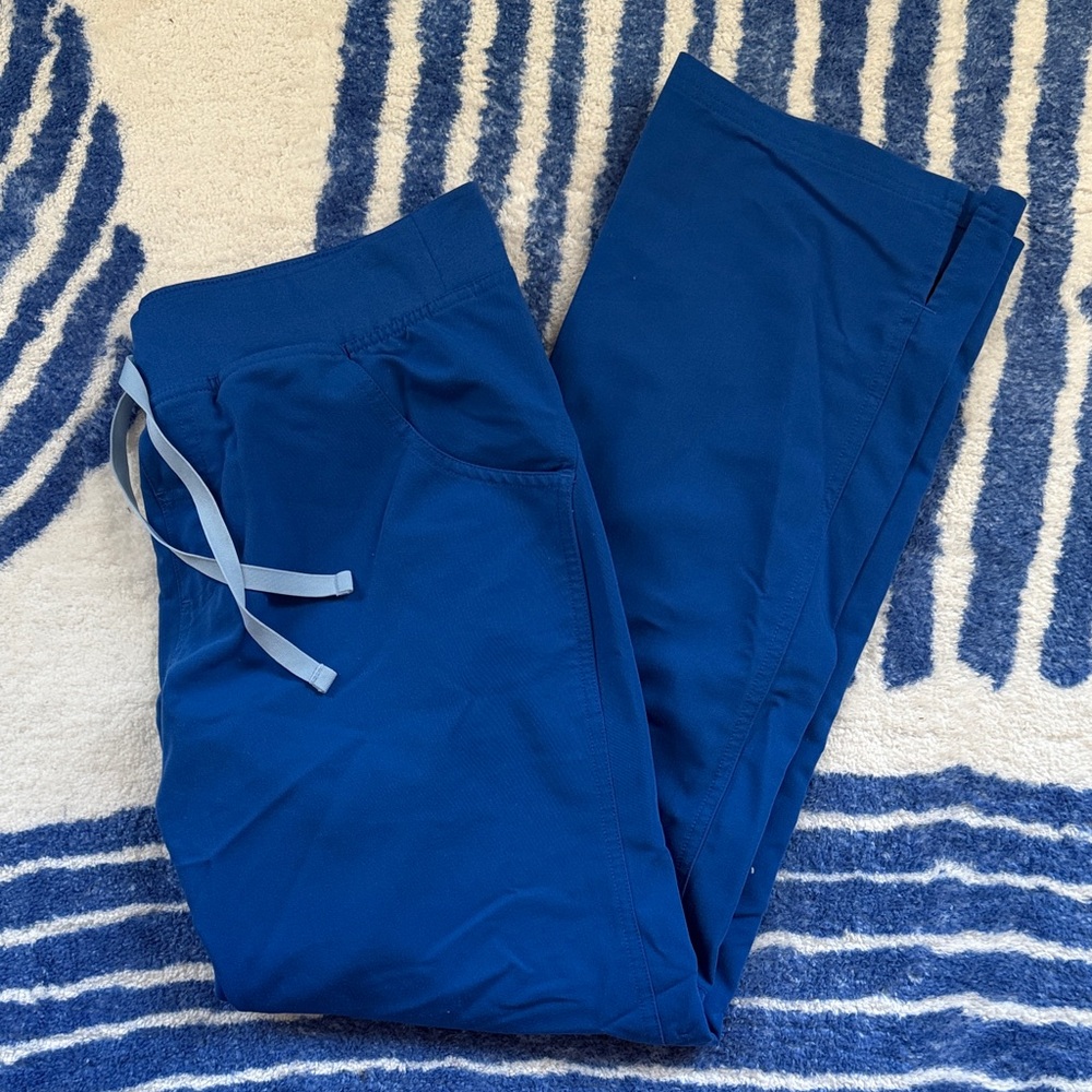 FIGS Kade Scrub Pants M